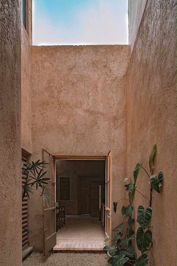 亿伽设计-汤泉设计-墨西哥私汤小院：一场由地下世界所定义的建筑体验