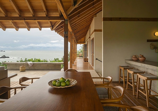 亿伽设计-汤泉设计-Queña泳池度假屋:以当代设计语言诠释传统 亿伽设计-汤泉设计-Queña泳池度假屋:以当代设计语言诠释传统