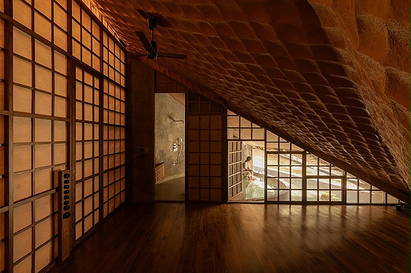 亿伽设计-汤泉设计-桥之家汤泉度假屋：逆境往往会催生创新