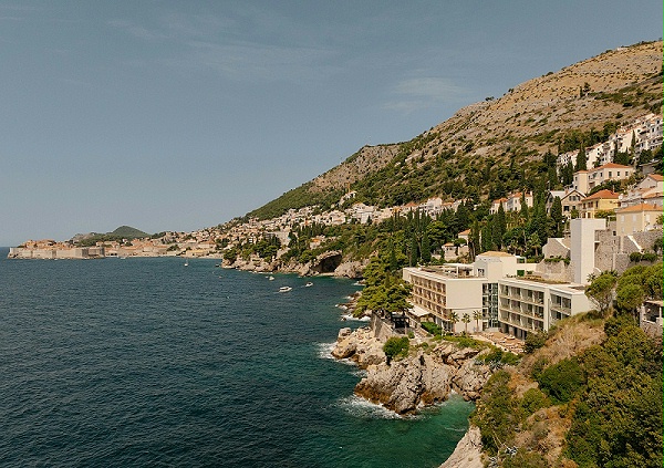 亿伽设计-汤泉设计-Villa Dubrovnik泳池酒店:将历史与当代性关系转化为空间体验 亿伽设计-汤泉设计-Villa Dubrovnik泳池酒店:将历史与当代性关系转化为空间体验