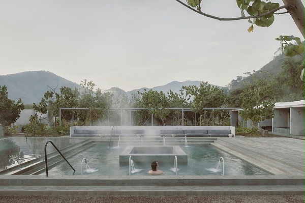 亿伽设计-汤泉设计-花园温泉:在热与静里沉入大地 亿伽设计-汤泉设计-花园温泉:在热与静里沉入大地